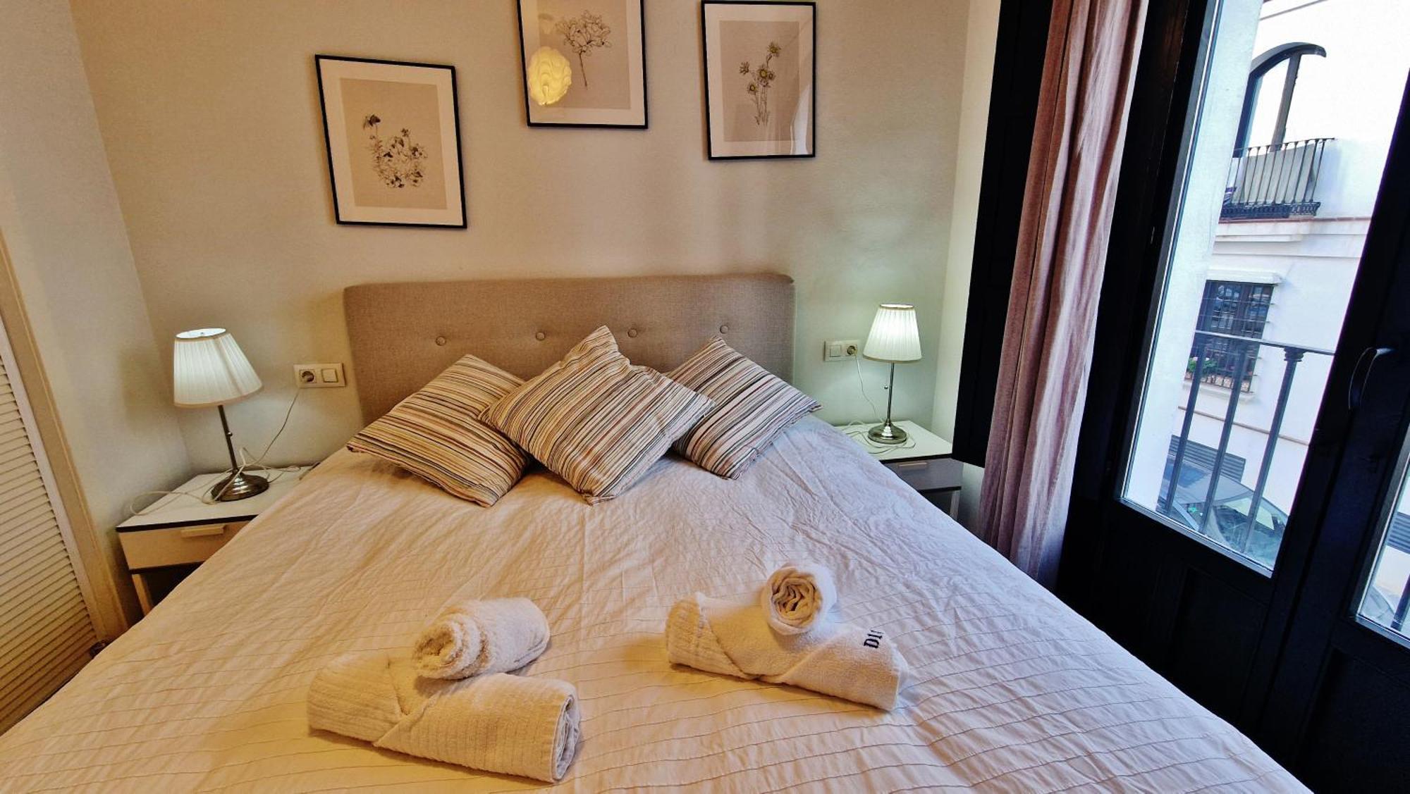 Velez Nazari Apartamento *